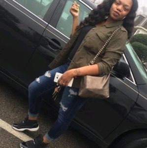 Meet your Posher, Jacquese